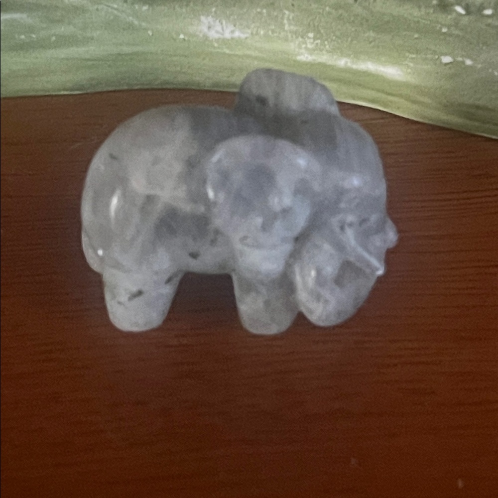 Hold for SHM Stone Elephant Figurine - Picture 3 of 7